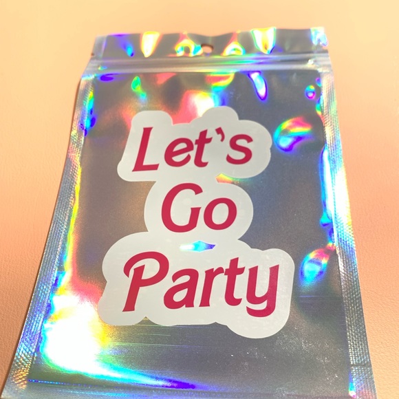 Pink BarbieCore Party Set - Picture 2 of 4